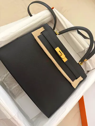 Authentic Brand new hermes kelly 28 black epsom