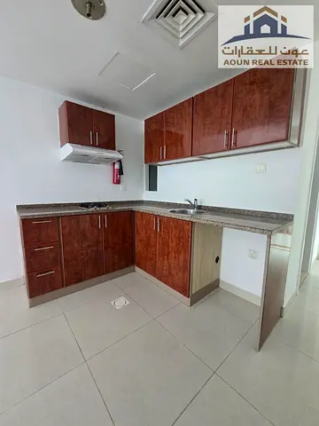 Experience convenient city living in the heart of Al Khan. Located in Hafeet Tower, this studio offers a great combination of space, location, and acc