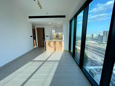 Elegant | Luxury living | Spacious | Ready to move