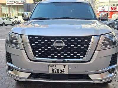 Nissan petrol 2017 full options LE.gcc