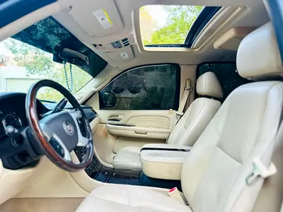 صورة 16 لـ 2008 Cadillac ESCALADE