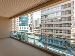 Duplex Apartment | Unfurnished | Vacant