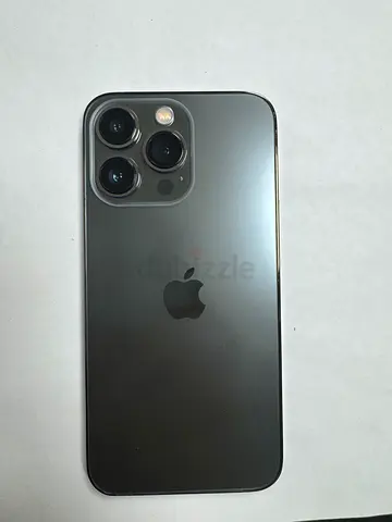 IPHONE 13 PRO 256GB. . LAST PRICE 1200 DONT MSG FOR LESS OFFER