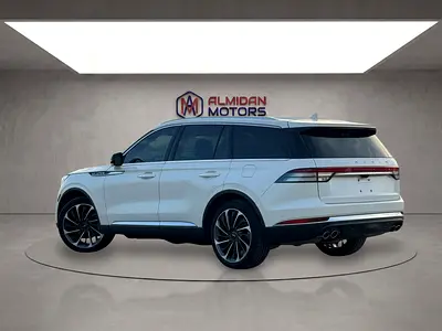 2021 Lincoln AVIATOR 照片 2