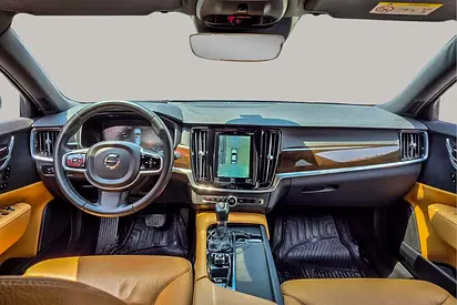 صورة 9 لـ 2018 Volvo S90