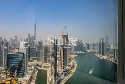 Corner Office | High Floor | Furnished |Canal View