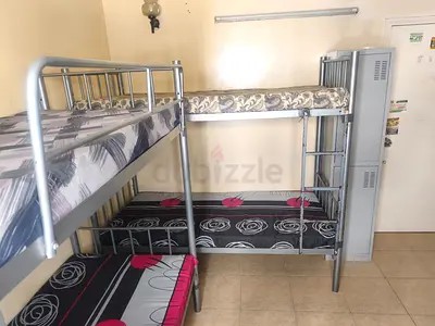 LADIES BED SPACE AVAILABLE IN KARAMA