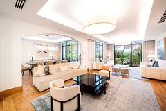 Renovated | Lift | Pool | Designed | Sea View