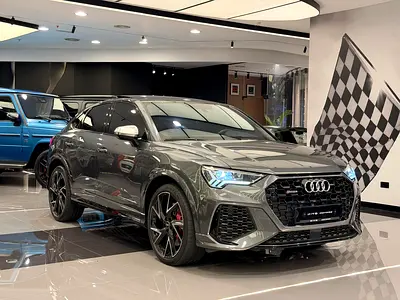 2024 AUDI RS Q3 photo 4