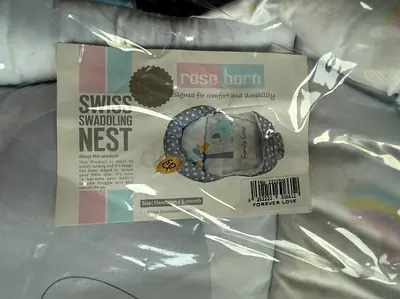 Newborn Swiss Swaddling Nest Newborn to 6 Months (Like New)
