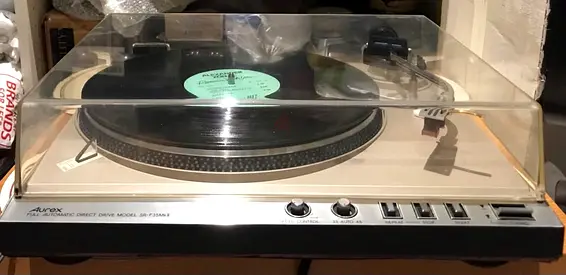 Aurex Vintage Automatic Turntable