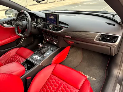 2015 AUDI RS7 — фото 16