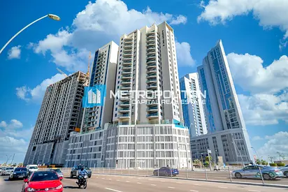 3 BR with Maids | High Floor | Prime Location