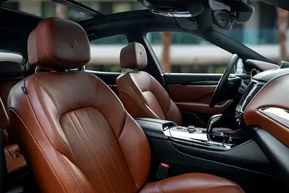 2020 Maserati LEVANTE photo 11