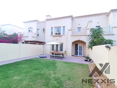 Close to Pool and Park - Well Maintained Villa