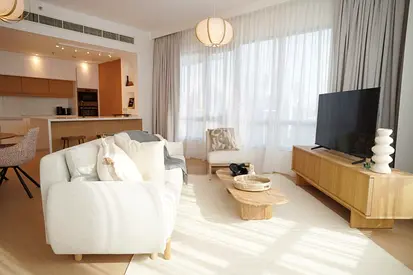 Downtown City View | 1BR Apartment | Balcony | South Ridge 6