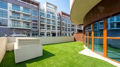 Huge 1-Bedroom Apartment with Open Garden View & Private Balcony