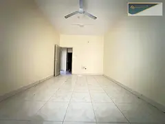 BIGGEST OFFER!!1BHK NEAT & CLEAN BUILDING CLOSE TO PARK ONLY FOR FAMILY JUST 26K IN ABU SHAGARA