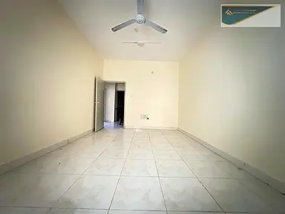 BIGGEST OFFER!!1BHK NEAT & CLEAN BUILDING CLOSE TO PARK ONLY FOR FAMILY JUST 26K IN ABU SHAGARA