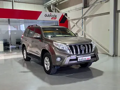AED 5860/month | 2015 Toyota Prado  | GCC Specs | Ref#517124