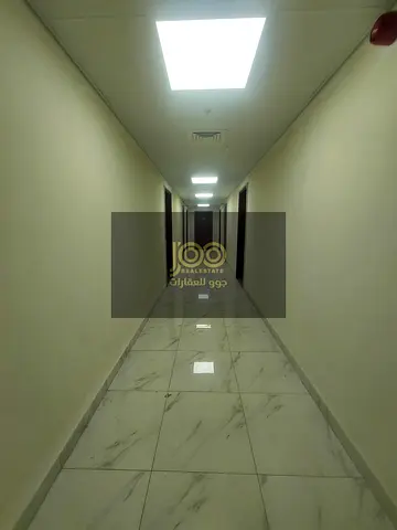 مكاتب للايجار 700 قدم في عجمان الصناعيه 1