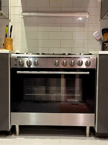 Daewoo 5-Burner Gas Cooker