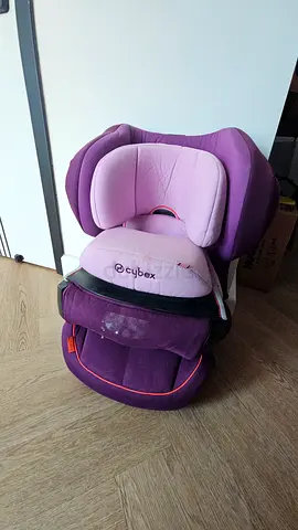 Used convertible/booster car seat in good condition - purple
