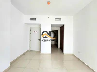 LUXURY 1 BHK FALAT 2 WASHROOM WITH BULCONEY CLOSE KITCHEN RANT ONLY 65K GYM POOL AND PARKING PARIM LOCATION UPTOWN AREA