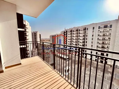 Prime Location | Bright Mid-Floor Unit | Balcony