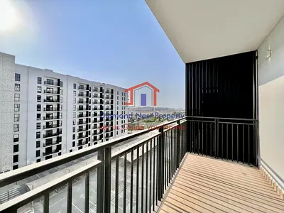 Prime Location | Bright Mid-Floor Unit | Balcony