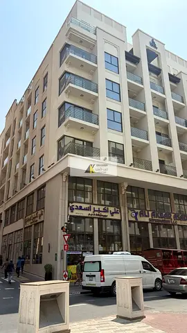 Ideal Commercial Shop