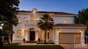 Vastu | Upgraded | Private | Family Home