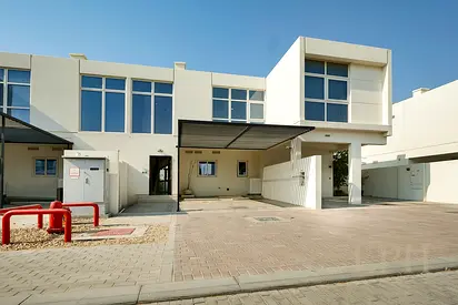 3BR + Maid | Single Row | Desert Facing | Spacious