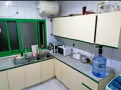 kerala Bed Space for Bachelors Near to burjman metro