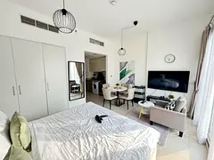 COZY STUDIO | PARK VIEW | FURNISHED