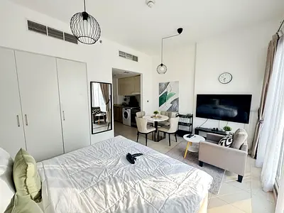 COZY STUDIO | PARK VIEW | FURNISHED