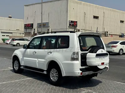 Mitsubishi Pajero 2014 model,