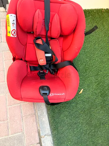 Red Infant Car Seat (Used) Kinderkraft- Good Condition