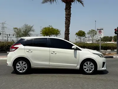 2016 Toyota YARIS — фото 4