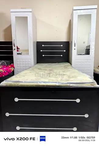 Single bed - black & white set