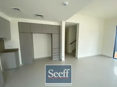 4-Bedroom Corner Unit | Great Location | North East Facing