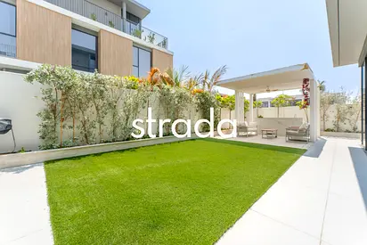 Exclusive | VOT | Luxury Landscaped Garden