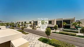 4BR Waterfront Villa | Premium Home | Great Value