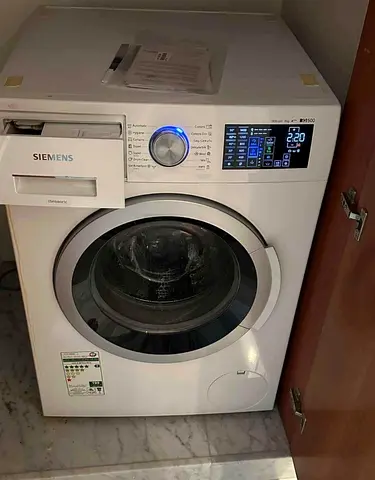 Siemens iQ500 9kg Front Load Washing Machine – Latest Model