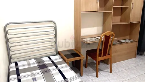 Furnished room for Executive bachelor