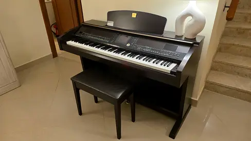 Yamaha Digital Piano with Bench - Excellent Working Condition
