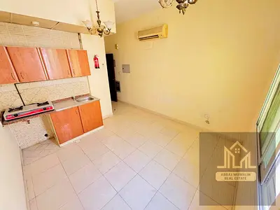 Beautiful Studio Family Building Prime Location Old Muwailah Sharjah