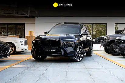 BMW X7 M60i Agency Warranty Full Service History GCC  2024 Low Mileage 4.4L Twin Turbo V8