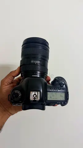 5D mark iv with 24-105 is i