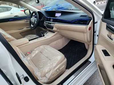 صورة مصغرة 8 لـ 2014 Lexus ES-SERIES